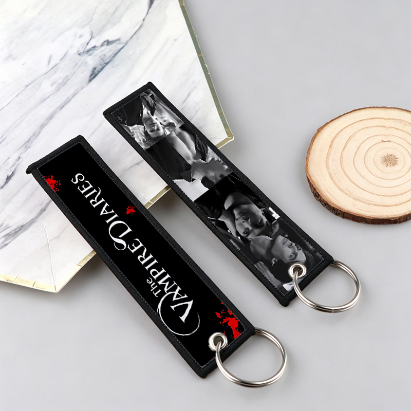 The Vampire Diaries Keychain C - đánh giá và giá Men Accessories For Birthday Gift